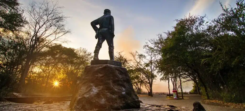guided tour livingstone statue